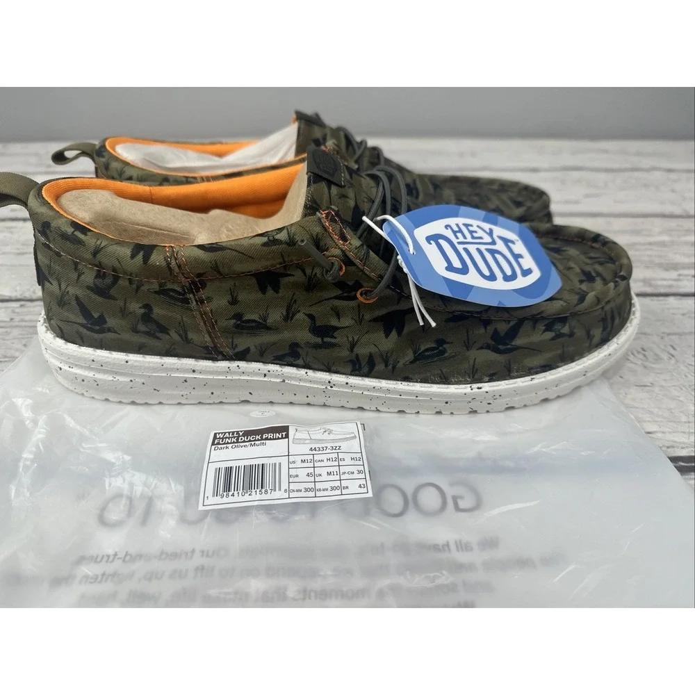 Hey Dude Wally Funk Duck Print Shoes Slip On Dark olive Size 12 Mens